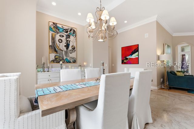 52 Old Fort Dr, Hilton Head Island, SC 29926