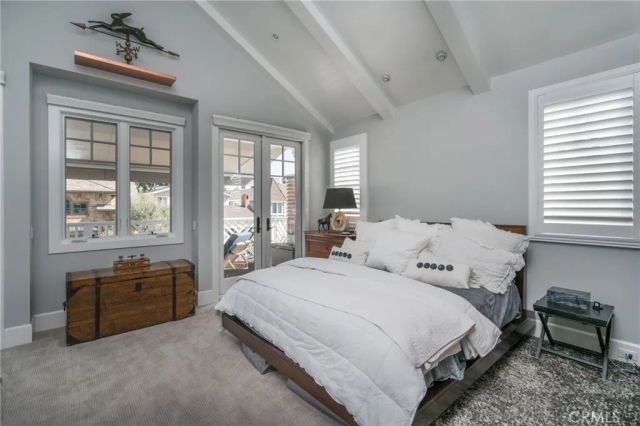 217 Coral Avenue, Newport Beach, CA 92662