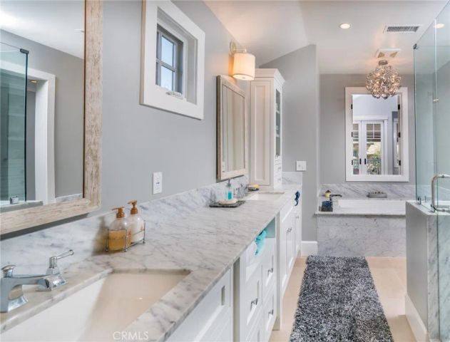 217 Coral Avenue, Newport Beach, CA 92662