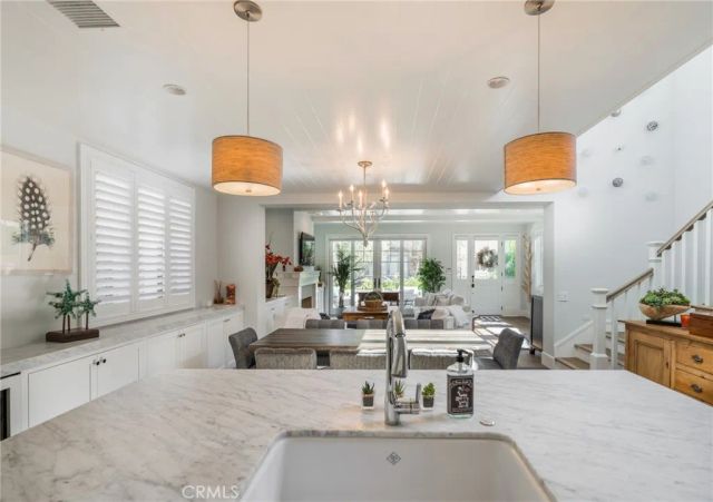 217 Coral Avenue, Newport Beach, CA 92662