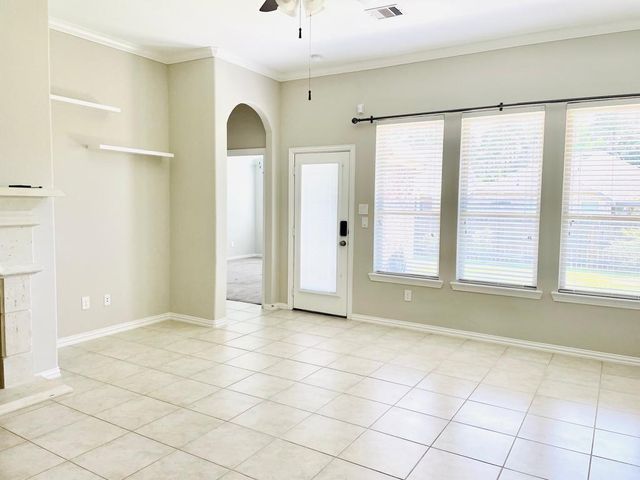 2357 Old Stone Drive, Conroe, TX 77304