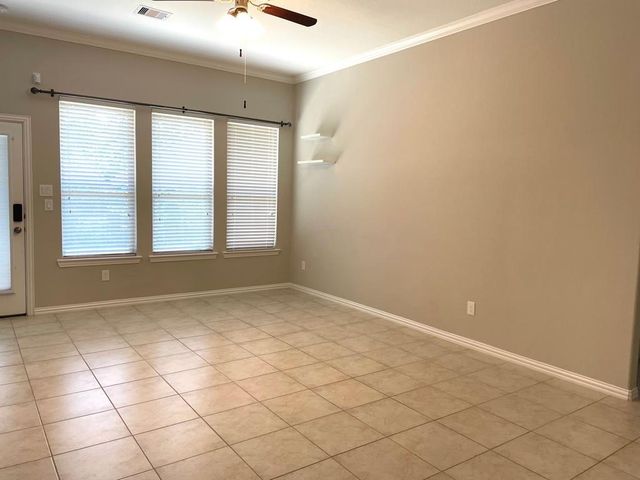 2357 Old Stone Drive, Conroe, TX 77304