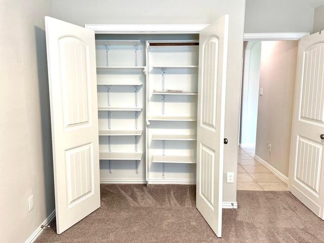 2357 Old Stone Drive, Conroe, TX 77304