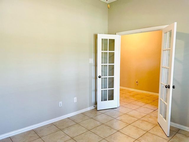 2357 Old Stone Drive, Conroe, TX 77304