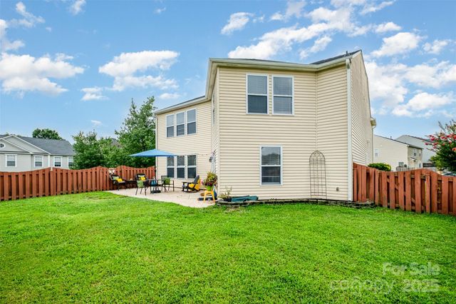 6602 Fawn View Drive, Charlotte, NC 28216