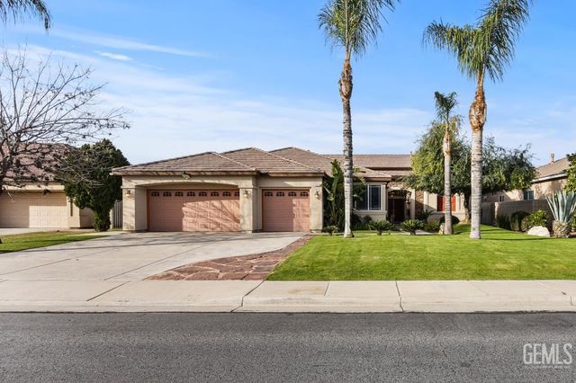 13418 Giro Drive, Bakersfield, CA 93314