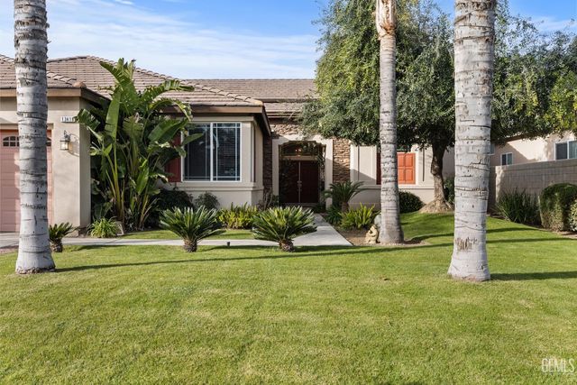 13418 Giro Drive, Bakersfield, CA 93314