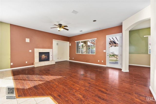 13418 Giro Drive, Bakersfield, CA 93314