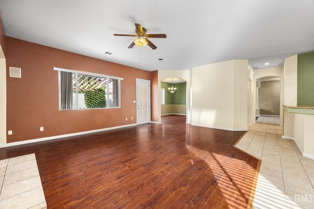 13418 Giro Drive, Bakersfield, CA 93314