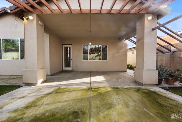 13418 Giro Drive, Bakersfield, CA 93314