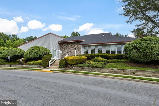 702 ABBEY CT, Sicklerville, NJ 08081