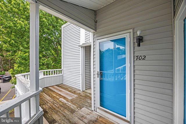 702 ABBEY CT, Sicklerville, NJ 08081