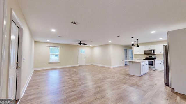 4756 Otter Creek Circle, Blackshear, GA 31516