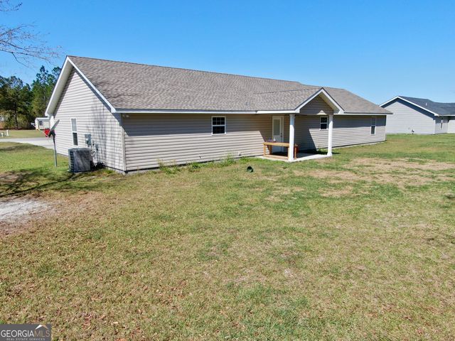 4756 Otter Creek Circle, Blackshear, GA 31516