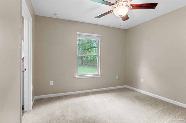 3177 Wallace Lake Rd, Pace, FL 32571