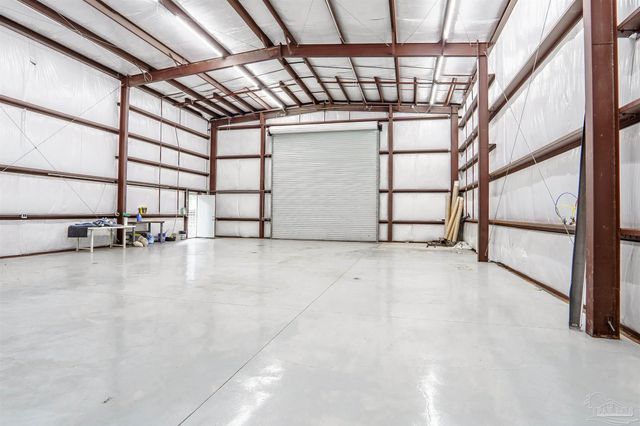 3177 Wallace Lake Rd, Pace, FL 32571
