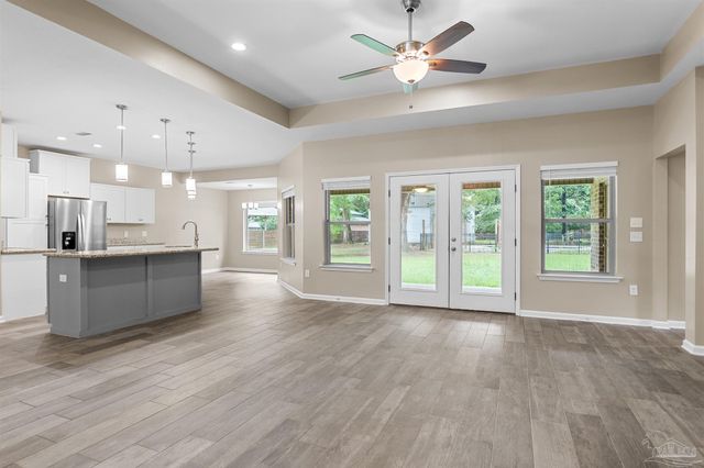 3177 Wallace Lake Rd, Pace, FL 32571