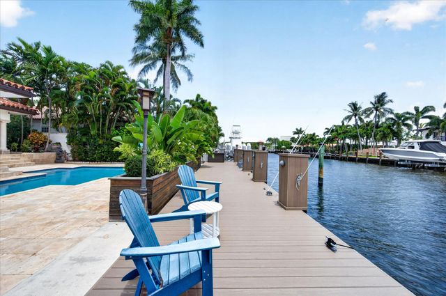 2740 NE 17th Street, Fort Lauderdale, FL 33305