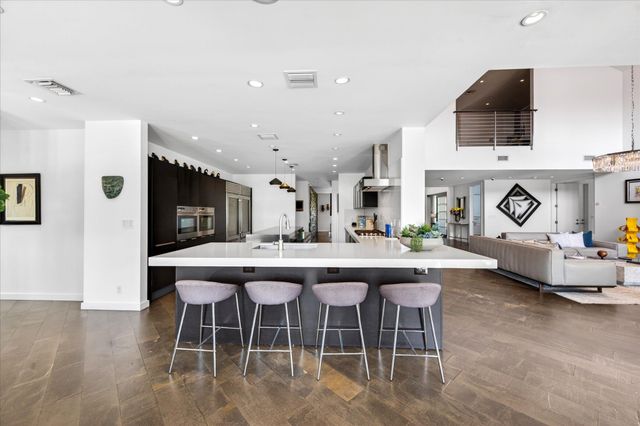 2740 NE 17th Street, Fort Lauderdale, FL 33305