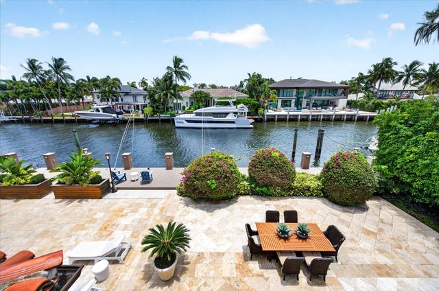2740 NE 17th Street, Fort Lauderdale, FL 33305