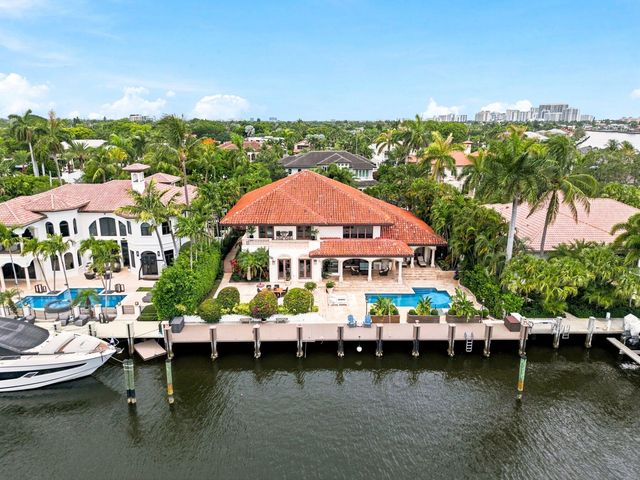 2740 NE 17th Street, Fort Lauderdale, FL 33305