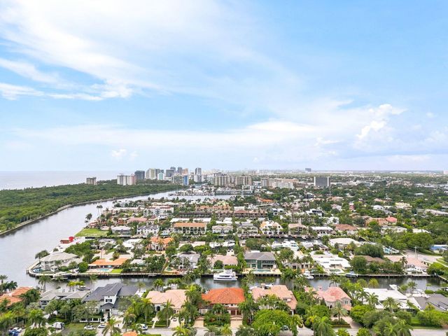 2740 NE 17th Street, Fort Lauderdale, FL 33305