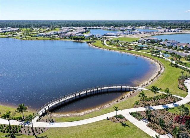 4564 Centaurus CIR, Naples, FL 34120