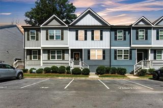 2832 Saratoga Lake View, Decatur, GA 30034