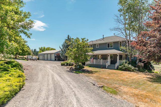 4002 S Long Ln, Greenacres, WA 99016