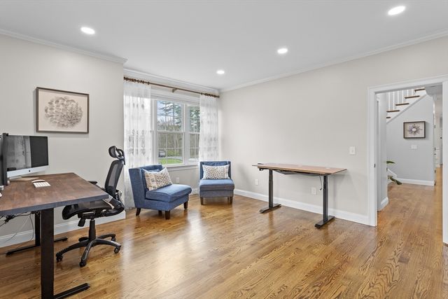 14 Charles St, North Reading, MA 01864
