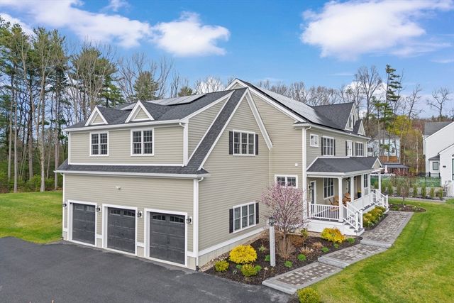 14 Charles St, North Reading, MA 01864