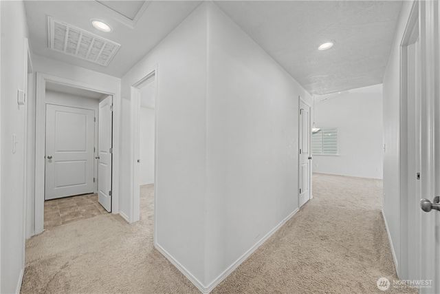 1118 W Sequoia Road, Moses Lake, WA 98837