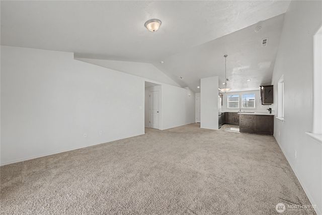 1118 W Sequoia Road, Moses Lake, WA 98837