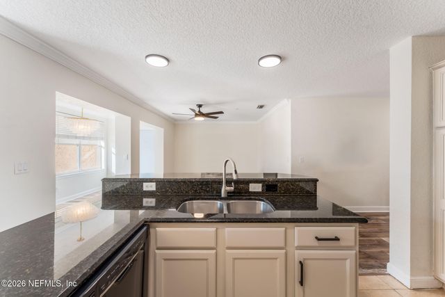 200 LAGUNA VILLAS Boulevard C32, Jacksonville Beach, FL 32250