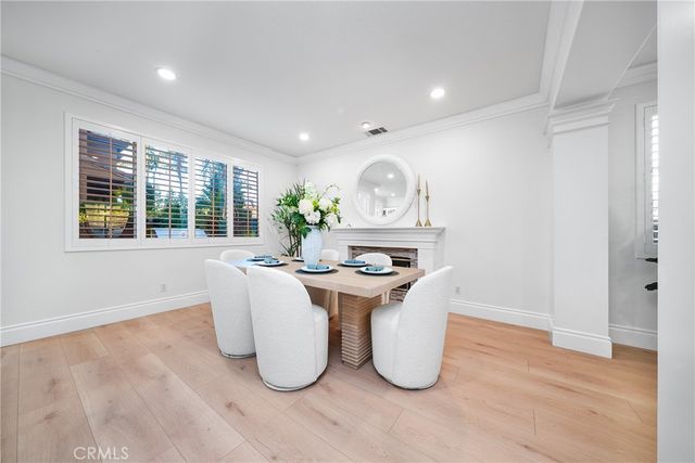 28 Boulder Creek, Irvine, CA 92602