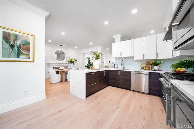 28 Boulder Creek, Irvine, CA 92602