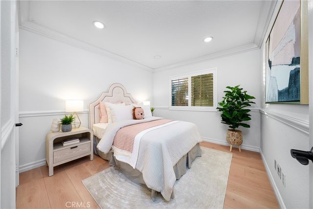 28 Boulder Creek, Irvine, CA 92602