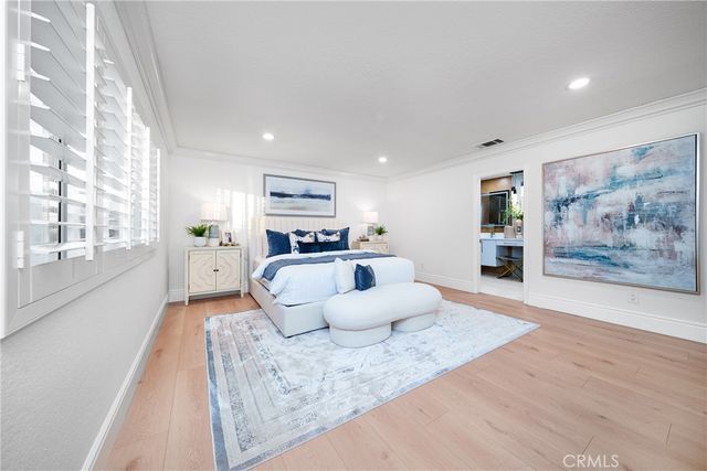 28 Boulder Creek, Irvine, CA 92602