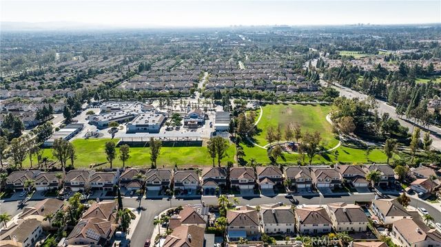 28 Boulder Creek, Irvine, CA 92602