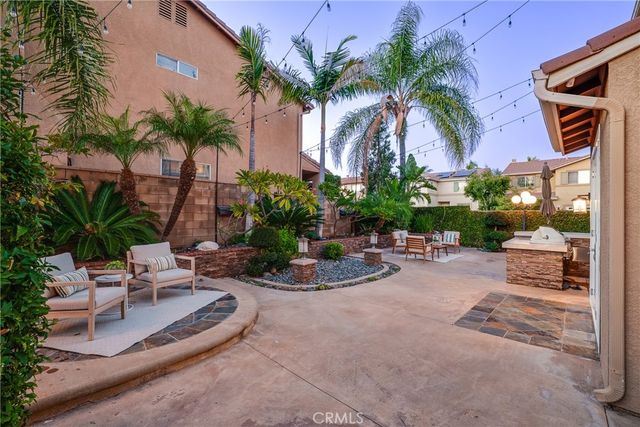 28 Boulder Creek, Irvine, CA 92602