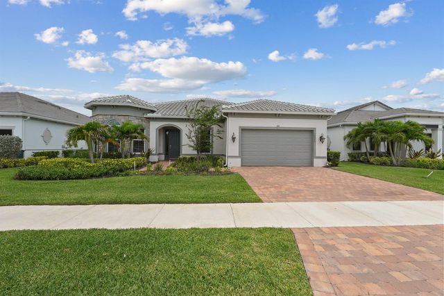 10799 STELLAR Circle, Palm Beach Gardens, FL 33412