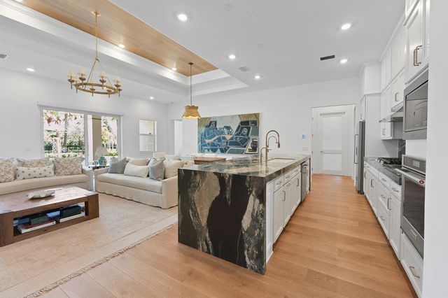 10799 STELLAR Circle, Palm Beach Gardens, FL 33412