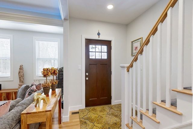 7 Madison Ave, Cambridge, MA 02140