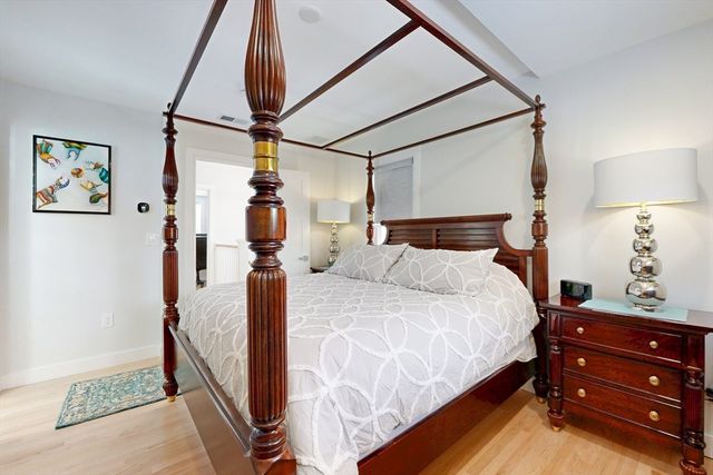 7 Madison Ave, Cambridge, MA 02140