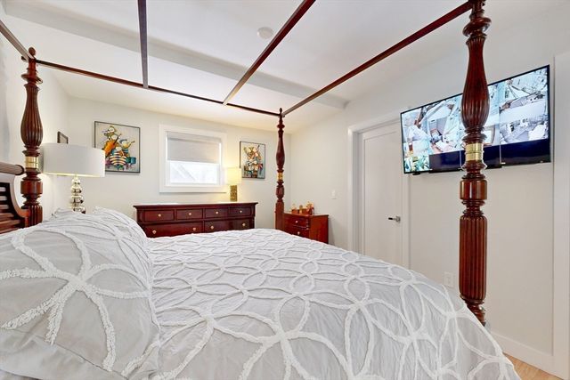 7 Madison Ave, Cambridge, MA 02140