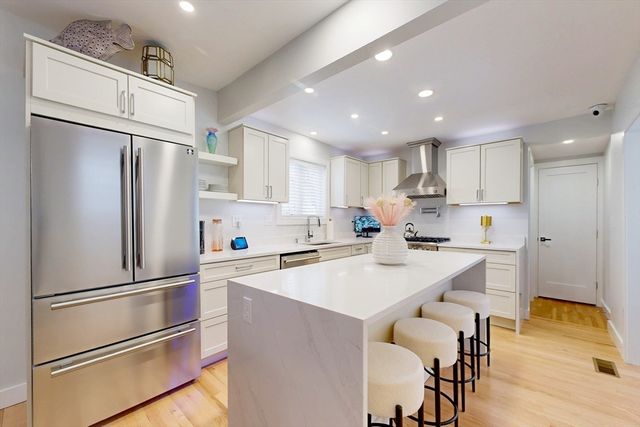 7 Madison Ave, Cambridge, MA 02140