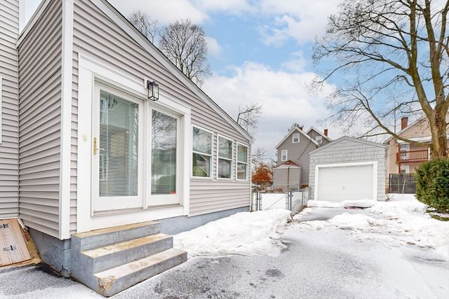 7 Madison Ave, Cambridge, MA 02140