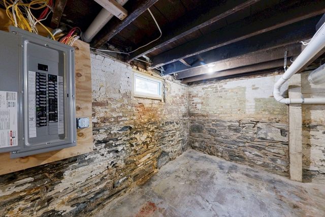 7 Madison Ave, Cambridge, MA 02140