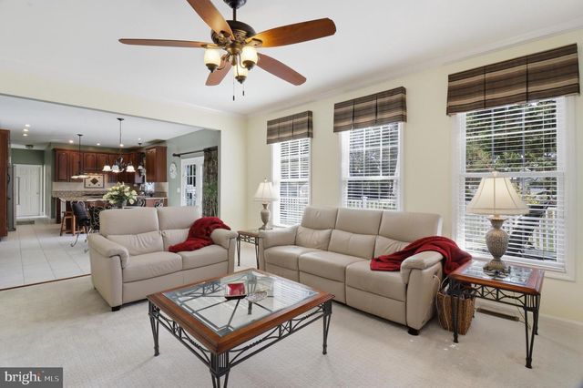 320 WHEATSHEAF DR, New Castle, DE 19720