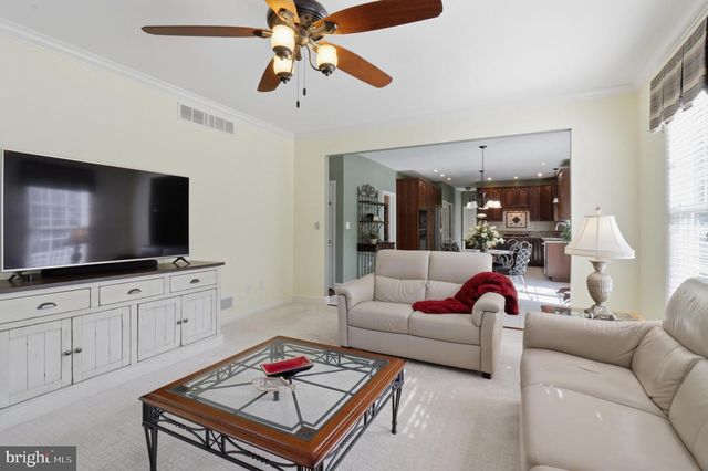 320 WHEATSHEAF DR, New Castle, DE 19720